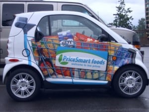 Winyl Wrapped Smart Car